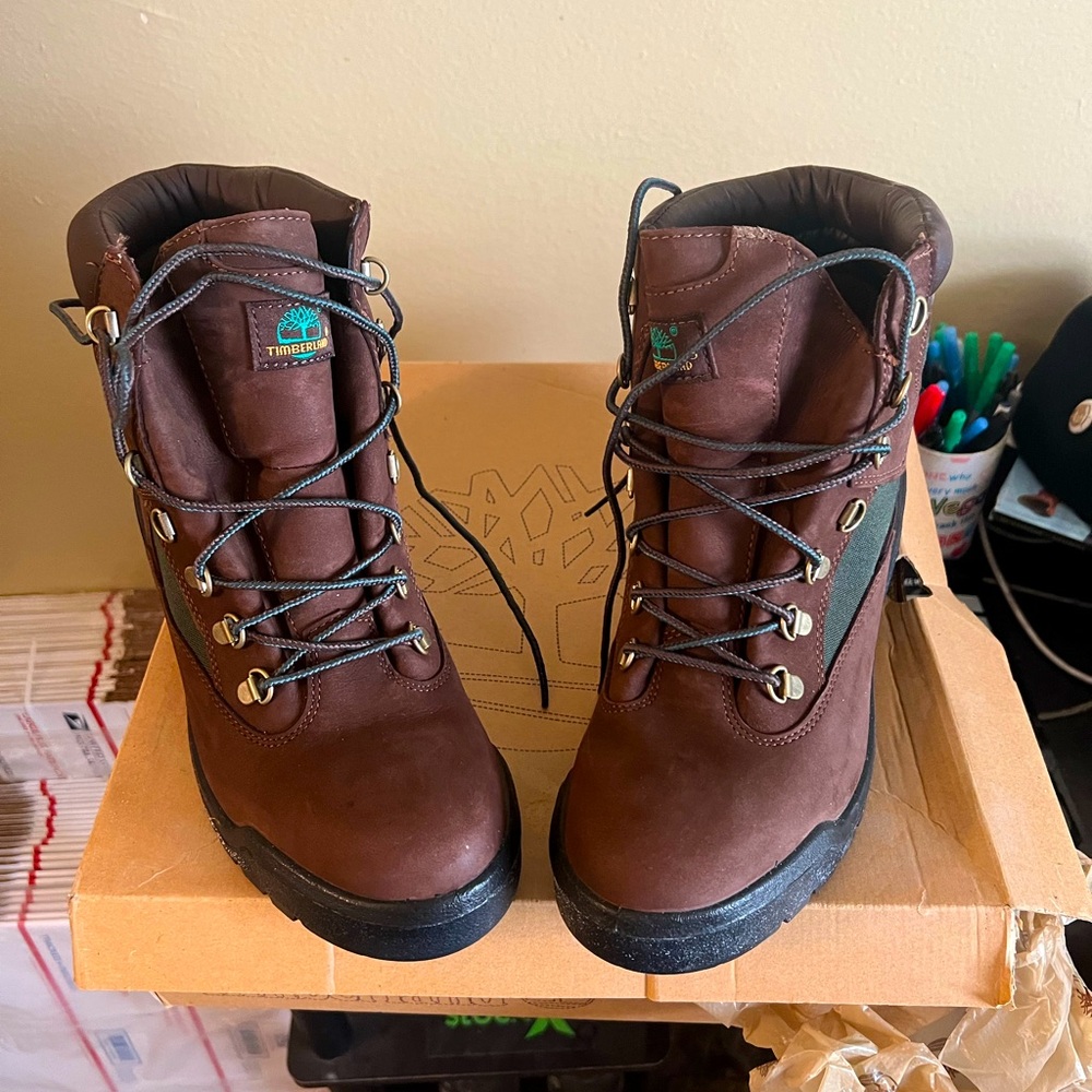 Very Clean Timberland Boots